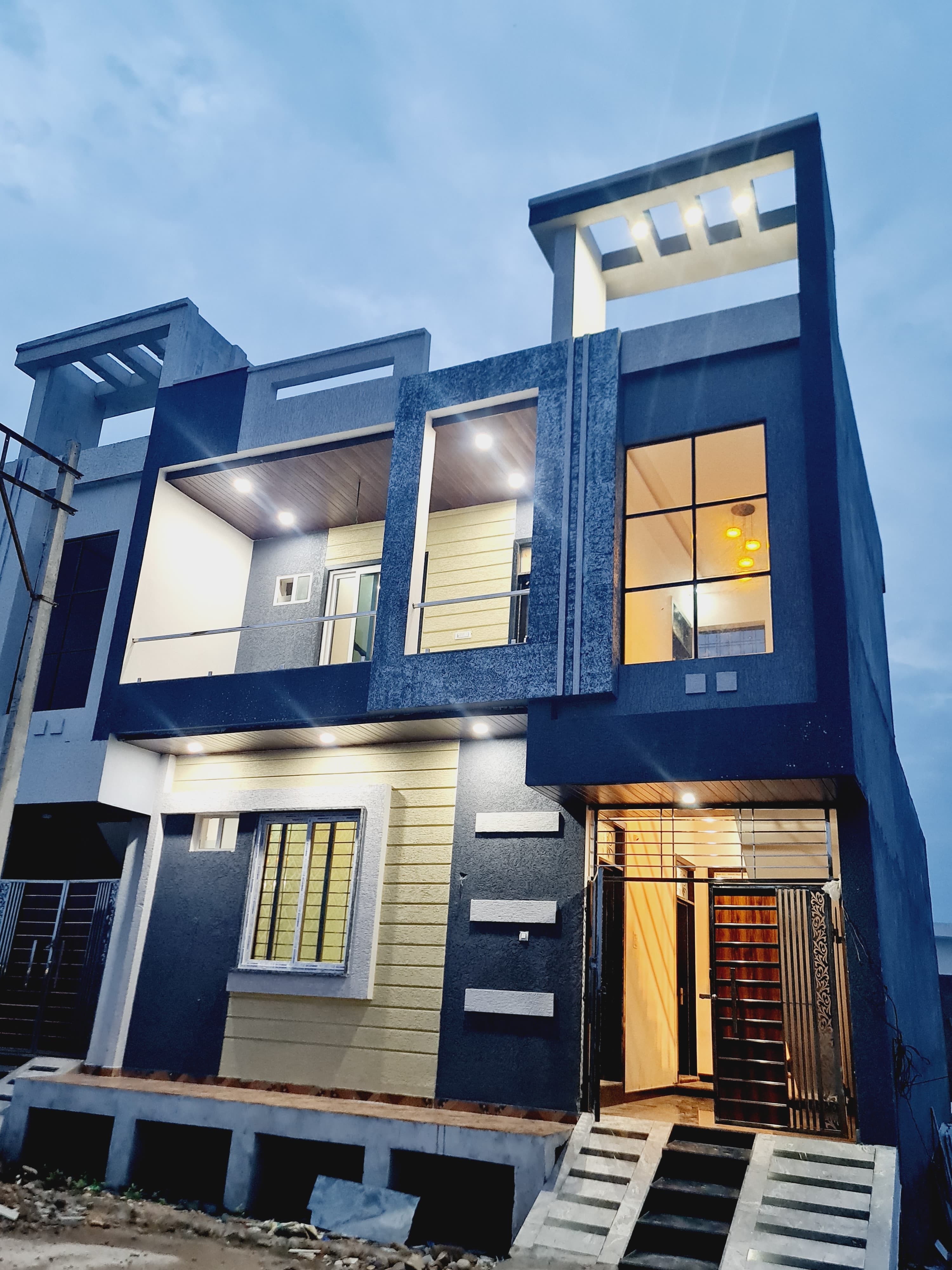 Commercial shop for sale in Baran Road, Kota